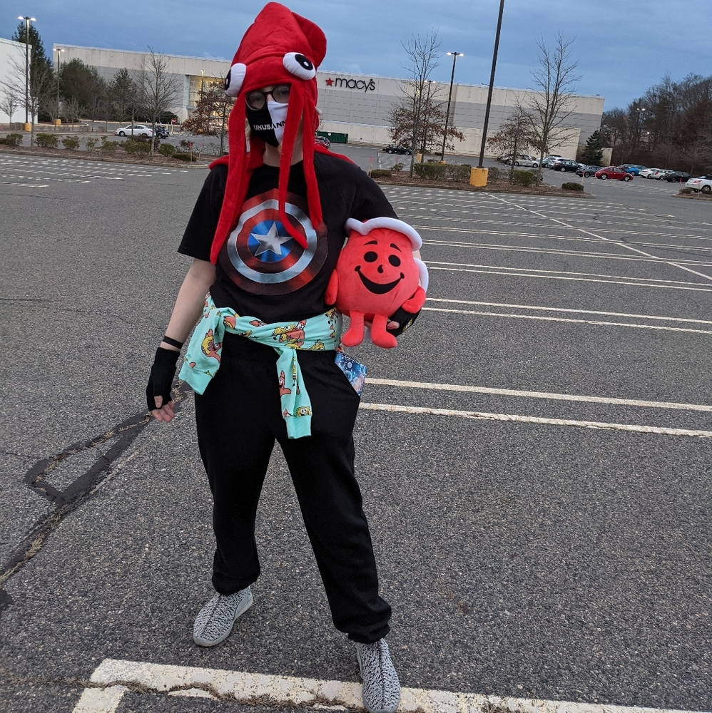 Meet your Posher, Iris